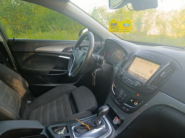 Черный Опель Инсигния, объемом двигателя 1.6 л и пробегом 316 тыс. км за 8800 $, фото 6 на Automoto.ua