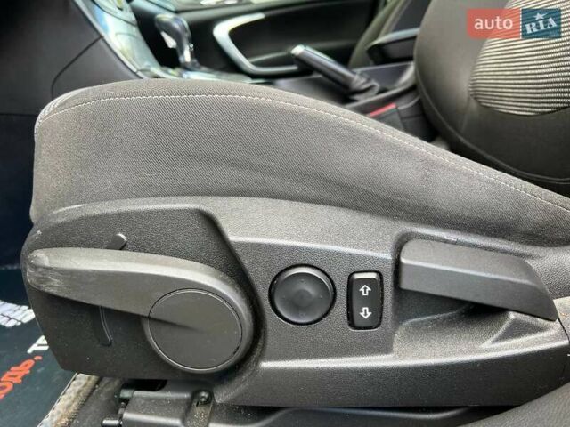 Черный Опель Инсигния, объемом двигателя 1.6 л и пробегом 174 тыс. км за 10800 $, фото 14 на Automoto.ua