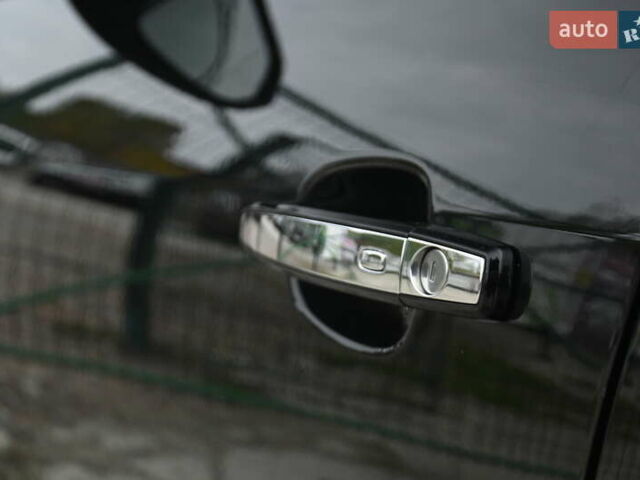 Черный Опель Инсигния, объемом двигателя 1.96 л и пробегом 248 тыс. км за 13500 $, фото 14 на Automoto.ua