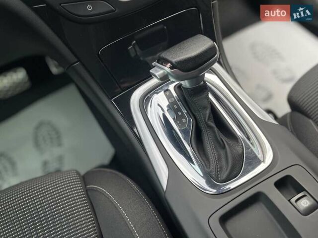 Опель Инсигния 2016 в Сумах на Automoto.ua Черный Опель Инсигния, объемом двигателя 1.6 л и пробегом 211 тыс. км за 13000 $, фото 29 на Automoto.ua