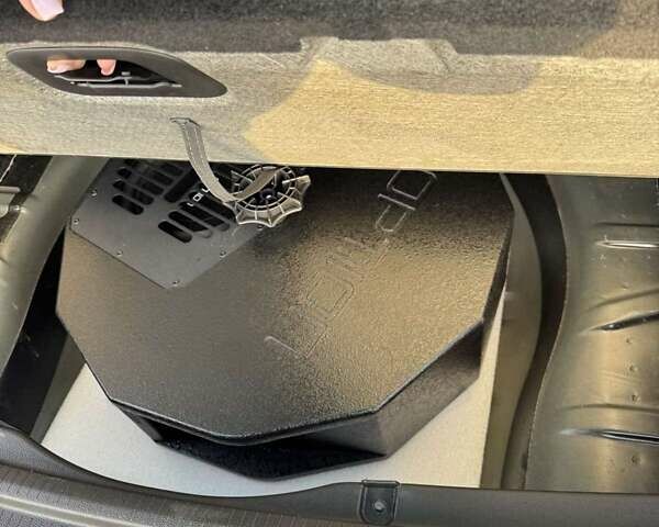 Черный Опель Инсигния, объемом двигателя 2 л и пробегом 160 тыс. км за 11900 $, фото 7 на Automoto.ua