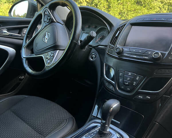 Черный Опель Инсигния, объемом двигателя 1.6 л и пробегом 275 тыс. км за 10500 $, фото 15 на Automoto.ua