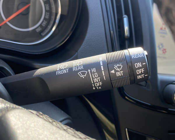 Черный Опель Инсигния, объемом двигателя 1.96 л и пробегом 220 тыс. км за 11999 $, фото 12 на Automoto.ua