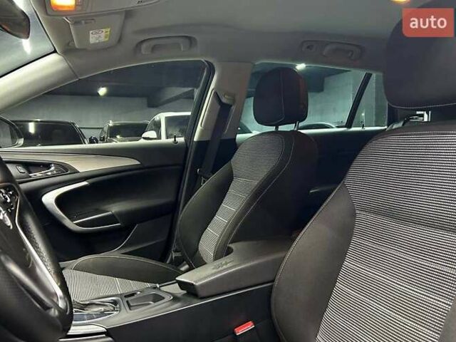 Чорний Опель Інсігнія, об'ємом двигуна 1.96 л та пробігом 324 тис. км за 10800 $, фото 9 на Automoto.ua