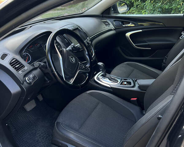 Черный Опель Инсигния, объемом двигателя 1.6 л и пробегом 275 тыс. км за 10500 $, фото 23 на Automoto.ua