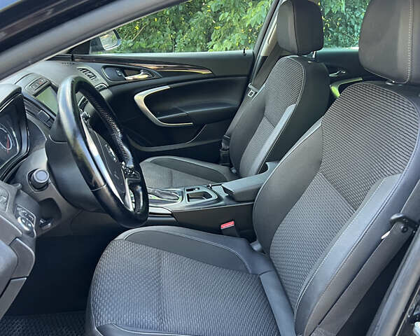 Черный Опель Инсигния, объемом двигателя 1.6 л и пробегом 275 тыс. км за 10500 $, фото 25 на Automoto.ua