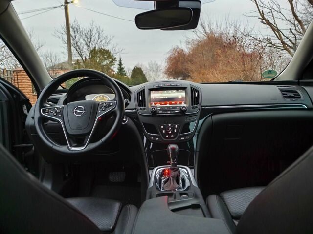 Чорний Опель Інсігнія, об'ємом двигуна 2 л та пробігом 255 тис. км за 10999 $, фото 14 на Automoto.ua