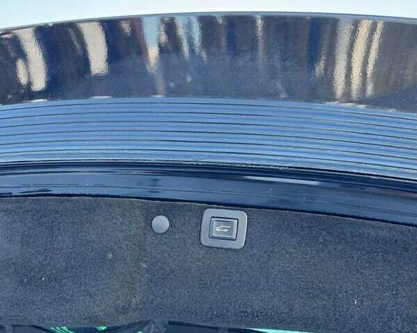 Чорний Опель Інсігнія, об'ємом двигуна 1.96 л та пробігом 165 тис. км за 12850 $, фото 13 на Automoto.ua