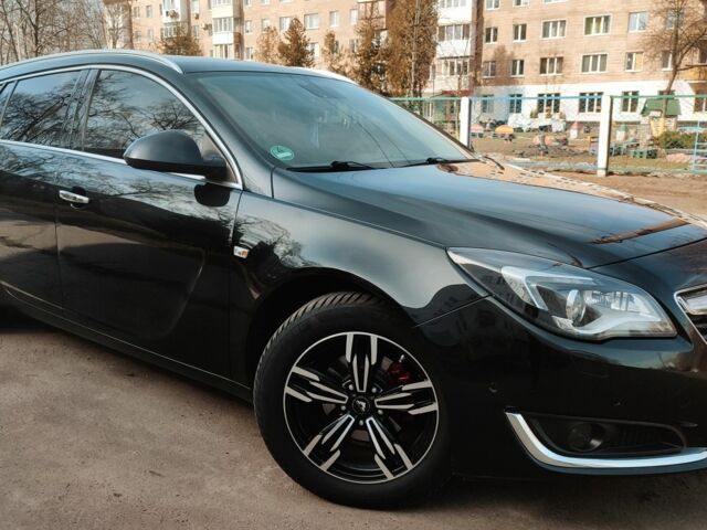 Черный Опель Инсигния, объемом двигателя 1.6 л и пробегом 198 тыс. км за 9400 $, фото 5 на Automoto.ua