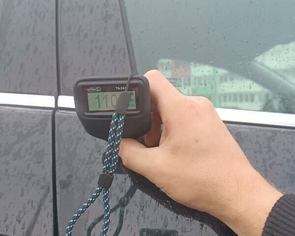 Черный Опель Инсигния, объемом двигателя 1.6 л и пробегом 260 тыс. км за 8750 $, фото 9 на Automoto.ua