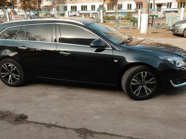 Черный Опель Инсигния, объемом двигателя 1.6 л и пробегом 189 тыс. км за 9800 $, фото 6 на Automoto.ua