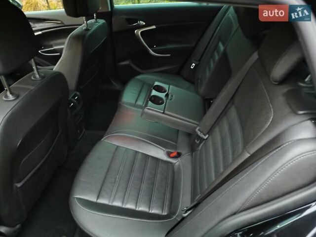 Черный Опель Инсигния, объемом двигателя 1.96 л и пробегом 255 тыс. км за 10999 $, фото 15 на Automoto.ua