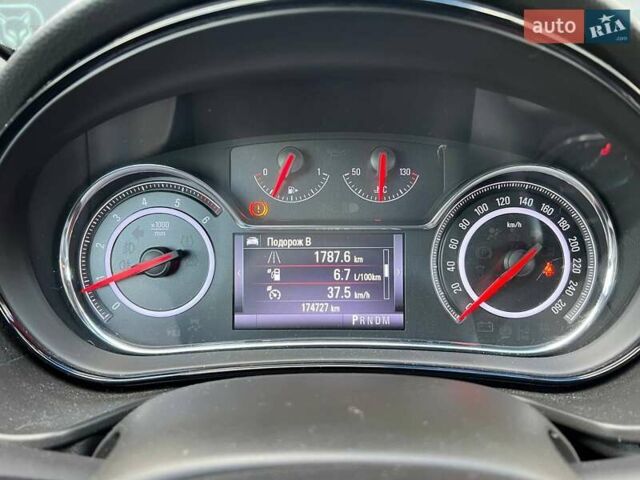 Черный Опель Инсигния, объемом двигателя 1.6 л и пробегом 174 тыс. км за 10800 $, фото 21 на Automoto.ua