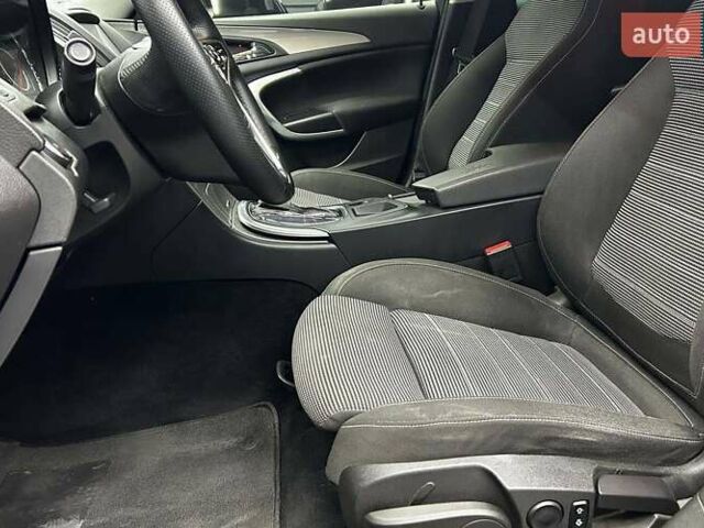 Чорний Опель Інсігнія, об'ємом двигуна 1.96 л та пробігом 324 тис. км за 10800 $, фото 8 на Automoto.ua