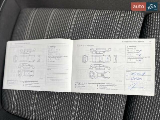 Опель Инсигния 2016 в Сумах на Automoto.ua Черный Опель Инсигния, объемом двигателя 1.6 л и пробегом 211 тыс. км за 13000 $, фото 71 на Automoto.ua