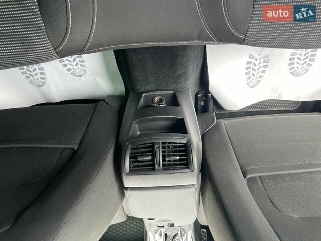 Опель Инсигния 2016 в Сумах на Automoto.ua Черный Опель Инсигния, объемом двигателя 1.6 л и пробегом 211 тыс. км за 13000 $, фото 65 на Automoto.ua