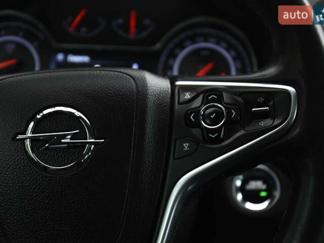 Черный Опель Инсигния, объемом двигателя 1.96 л и пробегом 248 тыс. км за 13500 $, фото 32 на Automoto.ua