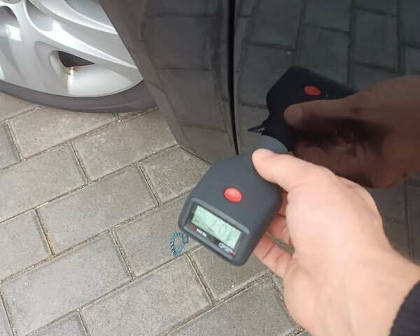 Черный Опель Инсигния, объемом двигателя 1.6 л и пробегом 260 тыс. км за 8750 $, фото 28 на Automoto.ua