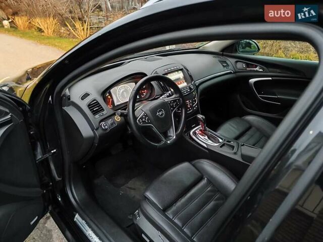 Черный Опель Инсигния, объемом двигателя 1.96 л и пробегом 255 тыс. км за 10999 $, фото 10 на Automoto.ua