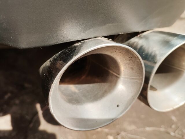 Черный Опель Инсигния, объемом двигателя 1.6 л и пробегом 189 тыс. км за 9800 $, фото 18 на Automoto.ua