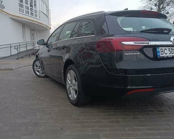 Черный Опель Инсигния, объемом двигателя 1.6 л и пробегом 260 тыс. км за 8750 $, фото 40 на Automoto.ua