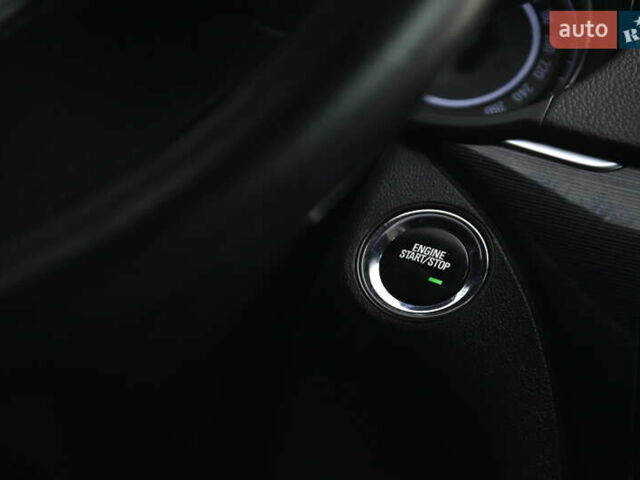 Черный Опель Инсигния, объемом двигателя 1.96 л и пробегом 248 тыс. км за 13500 $, фото 33 на Automoto.ua