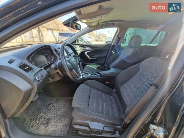 Черный Опель Инсигния, объемом двигателя 1.96 л и пробегом 263 тыс. км за 12600 $, фото 5 на Automoto.ua