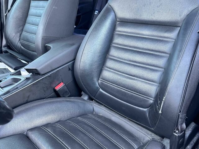 Черный Опель Инсигния, объемом двигателя 2 л и пробегом 219 тыс. км за 6386 $, фото 6 на Automoto.ua