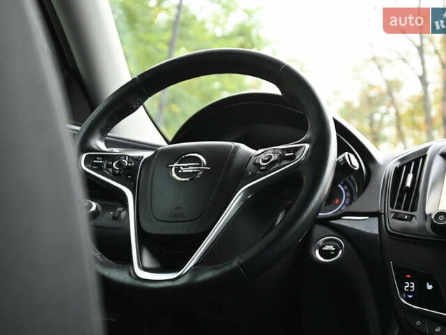 Черный Опель Инсигния, объемом двигателя 1.96 л и пробегом 248 тыс. км за 13500 $, фото 46 на Automoto.ua