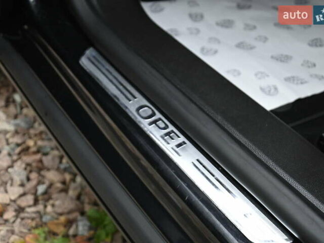 Черный Опель Инсигния, объемом двигателя 1.96 л и пробегом 248 тыс. км за 13500 $, фото 25 на Automoto.ua