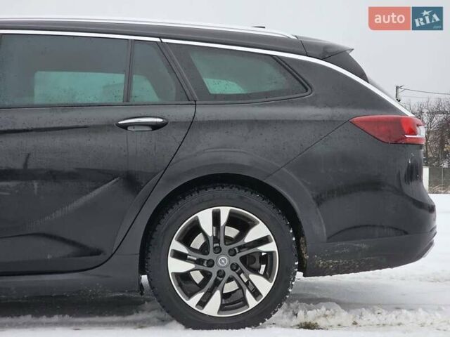 Чорний Опель Інсігнія, об'ємом двигуна 1.96 л та пробігом 210 тис. км за 17000 $, фото 16 на Automoto.ua