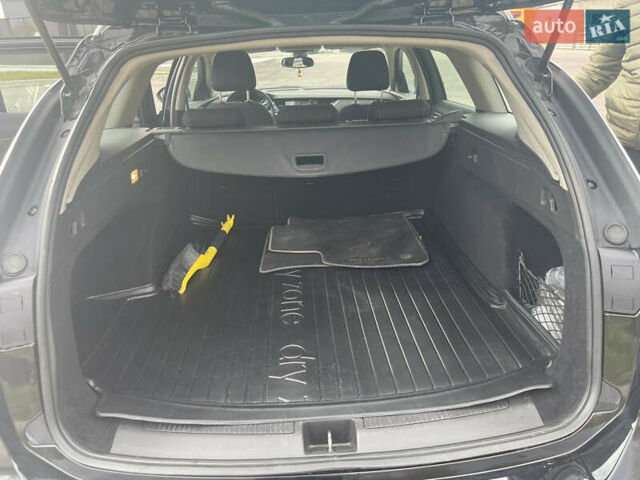 Черный Опель Инсигния, объемом двигателя 1.6 л и пробегом 190 тыс. км за 15800 $, фото 26 на Automoto.ua