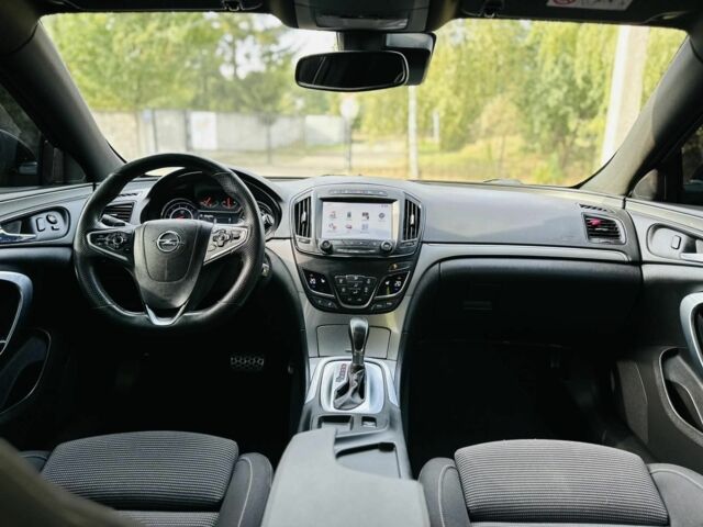 Черный Опель Инсигния, объемом двигателя 1.6 л и пробегом 47 тыс. км за 13800 $, фото 9 на Automoto.ua