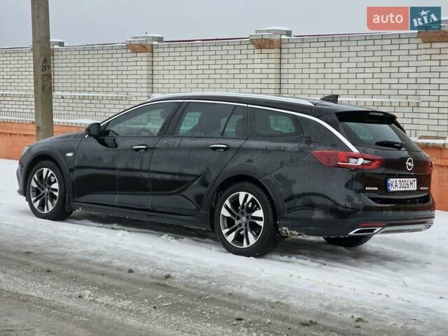 Чорний Опель Інсігнія, об'ємом двигуна 1.96 л та пробігом 210 тис. км за 17000 $, фото 3 на Automoto.ua