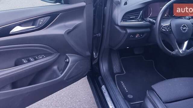 Черный Опель Инсигния, объемом двигателя 1.96 л и пробегом 199 тыс. км за 14300 $, фото 6 на Automoto.ua