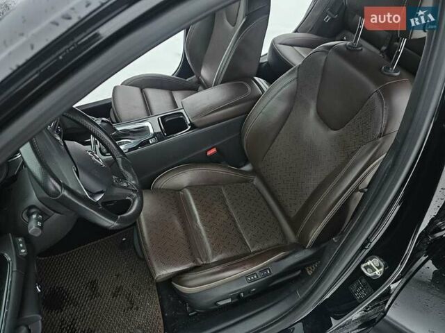 Чорний Опель Інсігнія, об'ємом двигуна 1.96 л та пробігом 210 тис. км за 17000 $, фото 22 на Automoto.ua