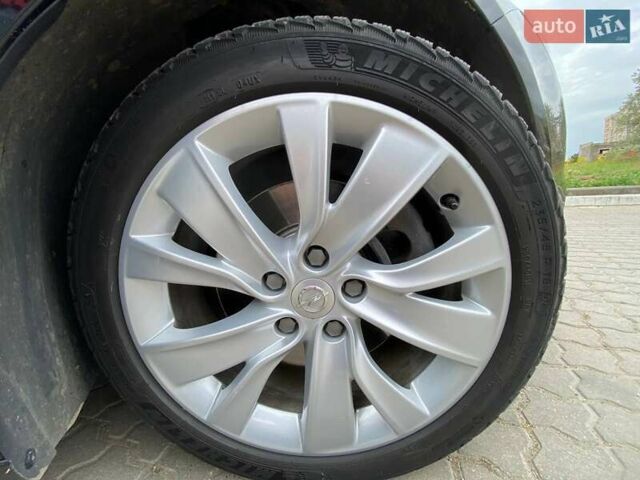 Черный Опель Инсигния, объемом двигателя 1.96 л и пробегом 163 тыс. км за 16300 $, фото 33 на Automoto.ua