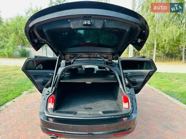 Черный Опель Инсигния, объемом двигателя 1.6 л и пробегом 47 тыс. км за 14500 $, фото 17 на Automoto.ua