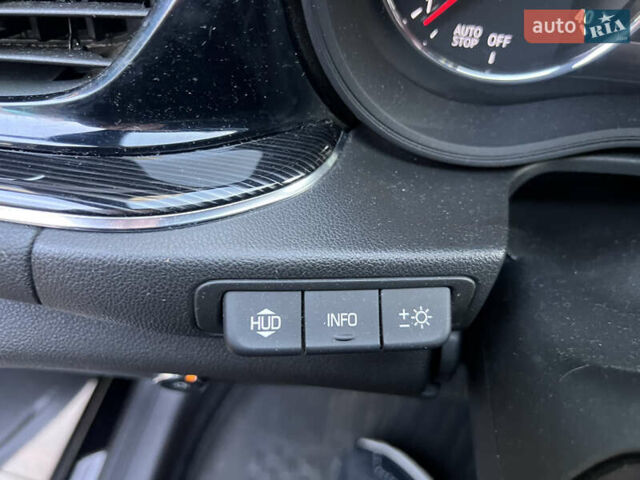 Черный Опель Инсигния, объемом двигателя 1.96 л и пробегом 241 тыс. км за 15900 $, фото 14 на Automoto.ua