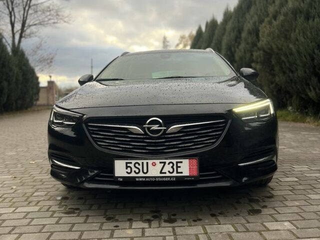 Черный Опель Инсигния, объемом двигателя 2 л и пробегом 220 тыс. км за 14900 $, фото 5 на Automoto.ua