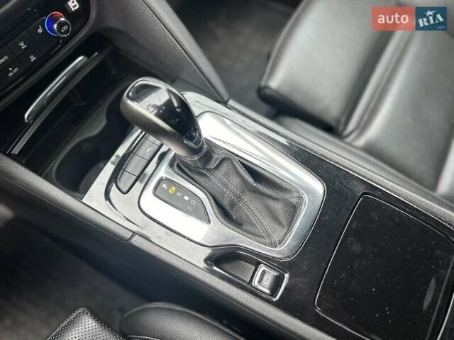 Черный Опель Инсигния, объемом двигателя 1.96 л и пробегом 324 тыс. км за 13900 $, фото 24 на Automoto.ua