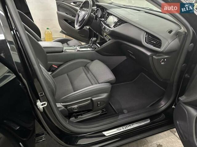 Черный Опель Инсигния, объемом двигателя 1.96 л и пробегом 211 тыс. км за 14950 $, фото 29 на Automoto.ua