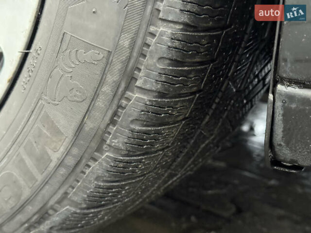 Чорний Опель Інсігнія, об'ємом двигуна 2 л та пробігом 194 тис. км за 15600 $, фото 11 на Automoto.ua