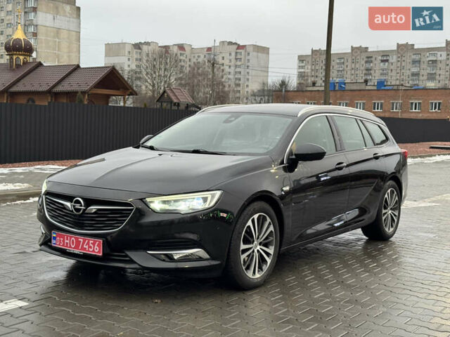 Чорний Опель Інсігнія, об'ємом двигуна 2 л та пробігом 194 тис. км за 15600 $, фото 1 на Automoto.ua