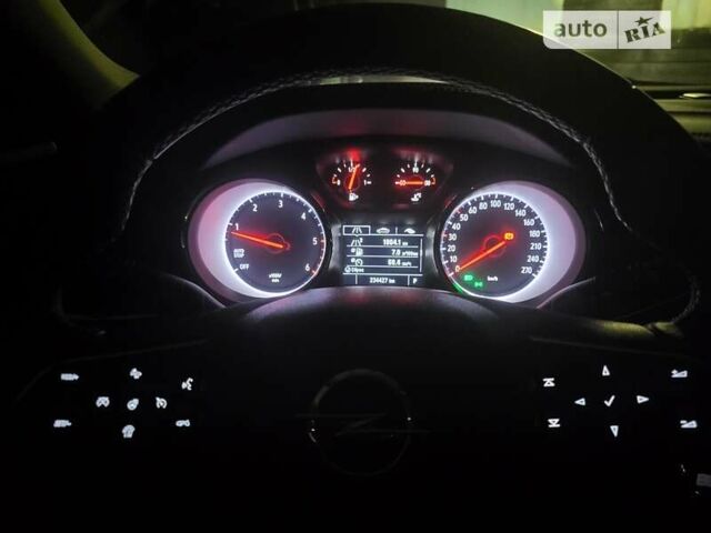 Черный Опель Инсигния, объемом двигателя 1.96 л и пробегом 230 тыс. км за 16500 $, фото 8 на Automoto.ua