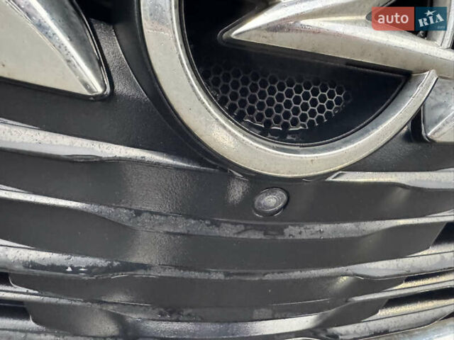 Чорний Опель Інсігнія, об'ємом двигуна 2 л та пробігом 194 тис. км за 15600 $, фото 17 на Automoto.ua