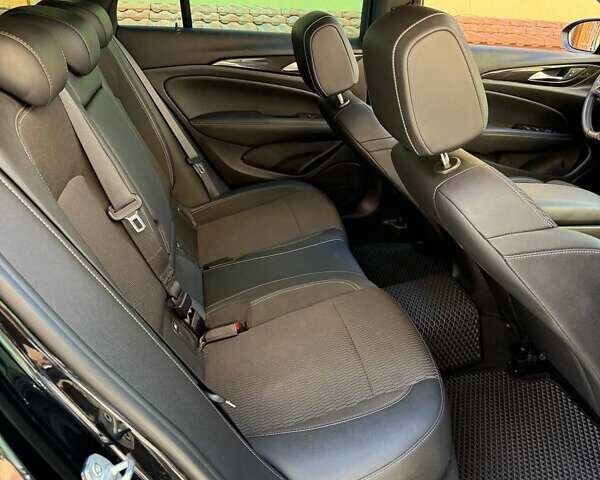 Черный Опель Инсигния, объемом двигателя 2 л и пробегом 59 тыс. км за 24500 $, фото 48 на Automoto.ua