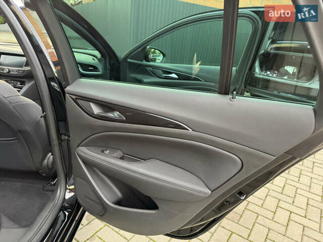 Чорний Опель Інсігнія, об'ємом двигуна 1.96 л та пробігом 213 тис. км за 18422 $, фото 39 на Automoto.ua