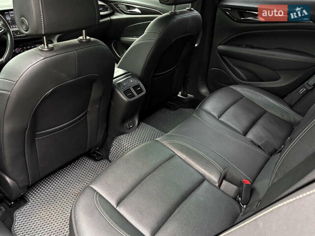 Чорний Опель Інсігнія, об'ємом двигуна 2 л та пробігом 167 тис. км за 22900 $, фото 31 на Automoto.ua