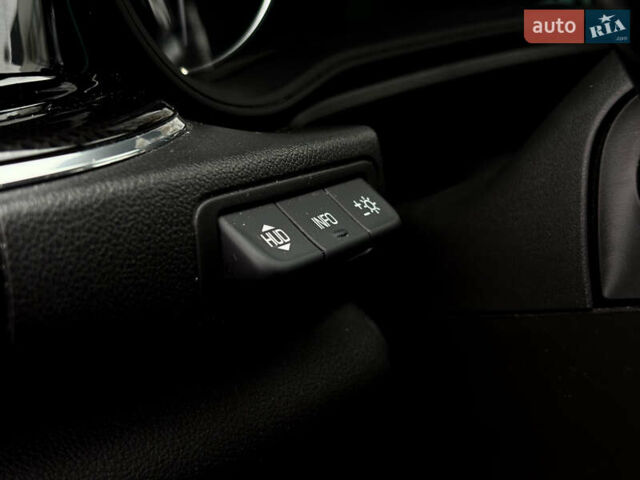 Чорний Опель Інсігнія, об'ємом двигуна 2 л та пробігом 167 тис. км за 22900 $, фото 23 на Automoto.ua